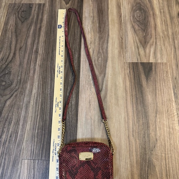 Michael Kors Hamilton Red black Python Embossed Leather‎ Crossbody Hand Bag - Picture 7 of 11